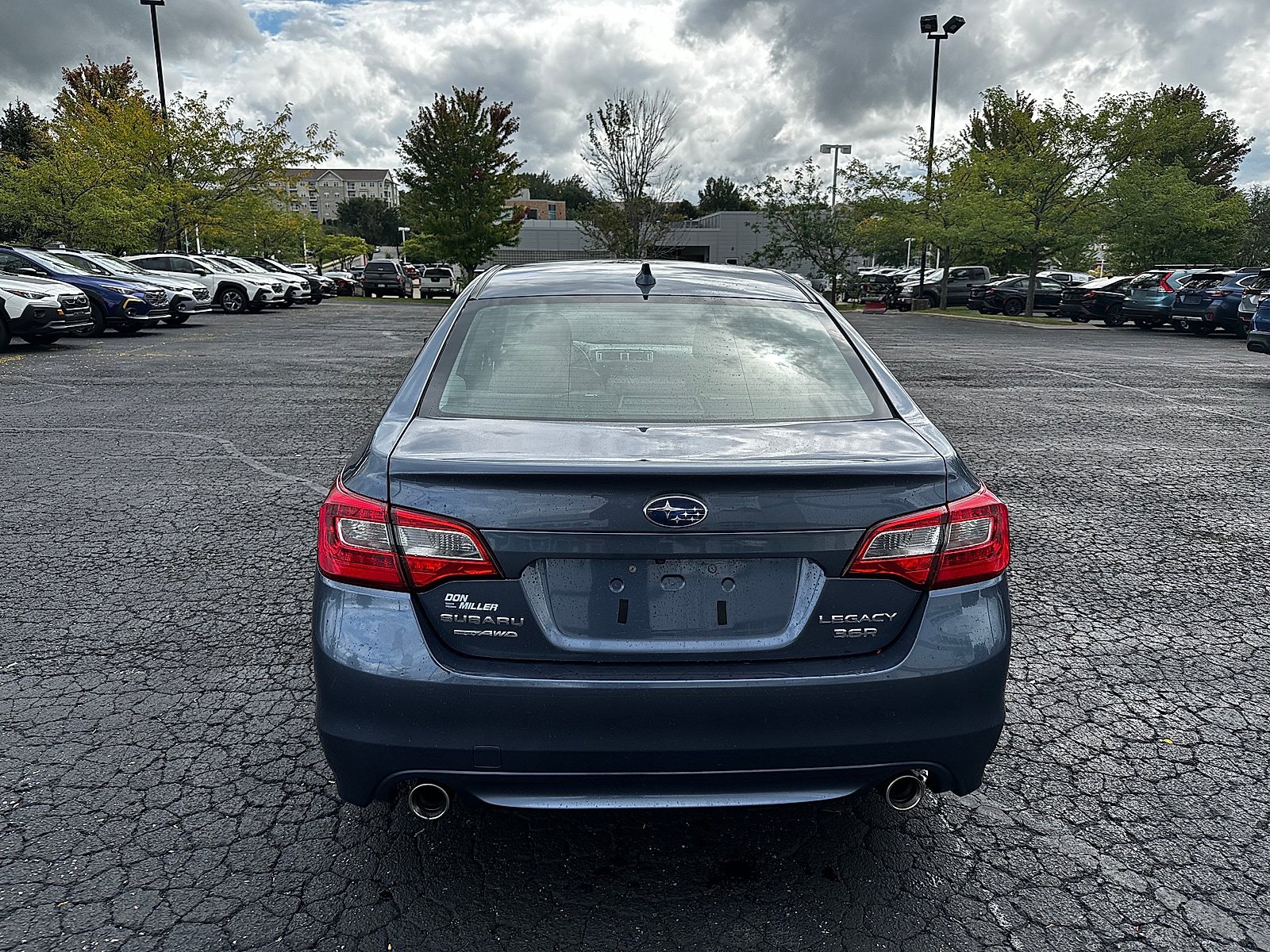 Used 2016 Subaru Legacy 3.6R Limited AWD/4WD image 4