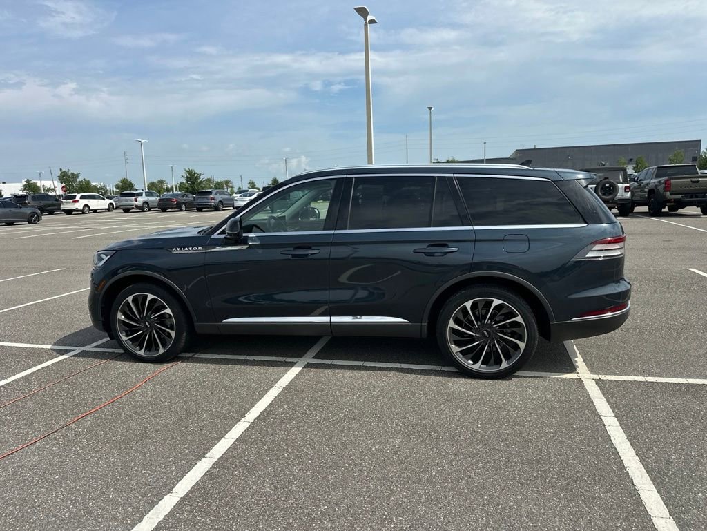 Used 2021 Lincoln Aviator Reserve w/ Equipment Group 201A AWD/4WD image 14