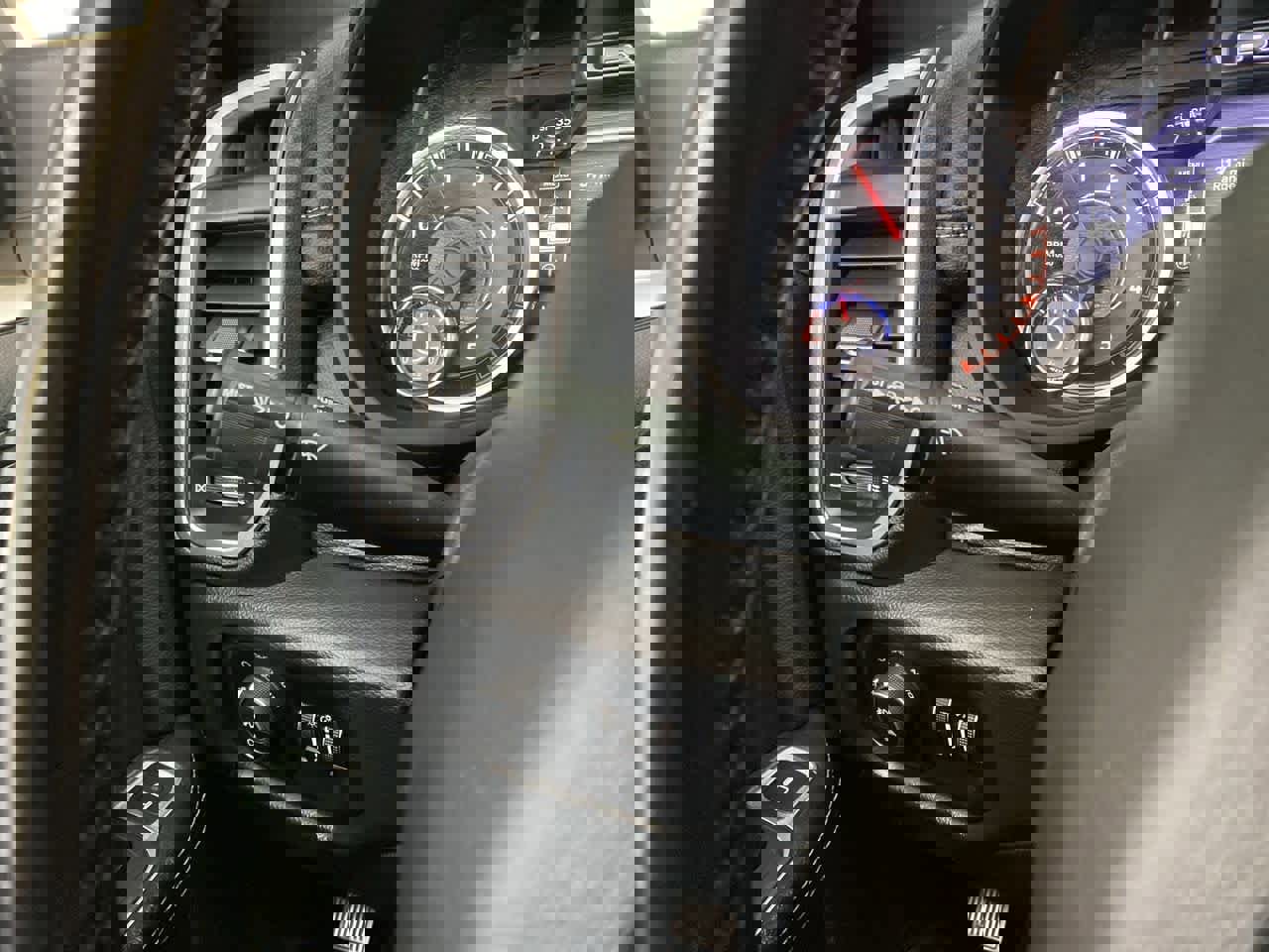 Used 2020 RAM 3500 Laramie image 23