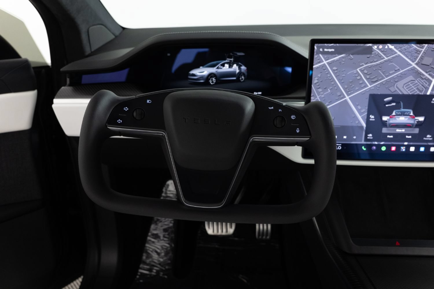 Used 2022 Tesla Model X Plaid AWD/4WD image 34