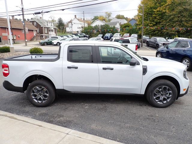 New 2025 Ford Maverick XLT image 8