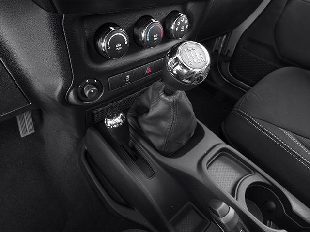 Used 2014 Jeep Wrangler Rubicon w/ Connectivity Group AWD/4WD image 35