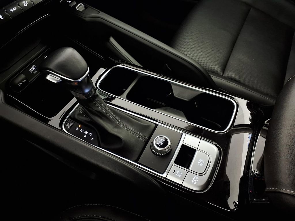 Used 2023 Kia Telluride S image 21