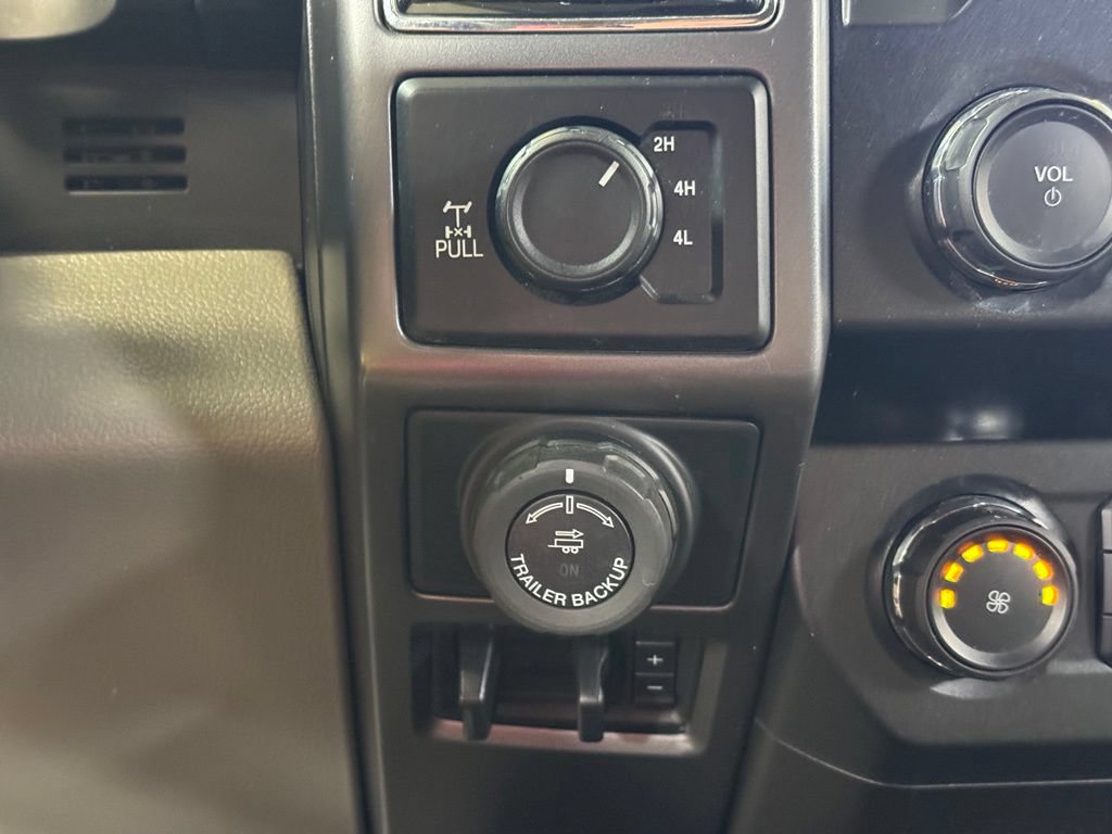 Used 2020 Ford F150 XLT w/ Max Trailer Tow Package AWD/4WD image 40