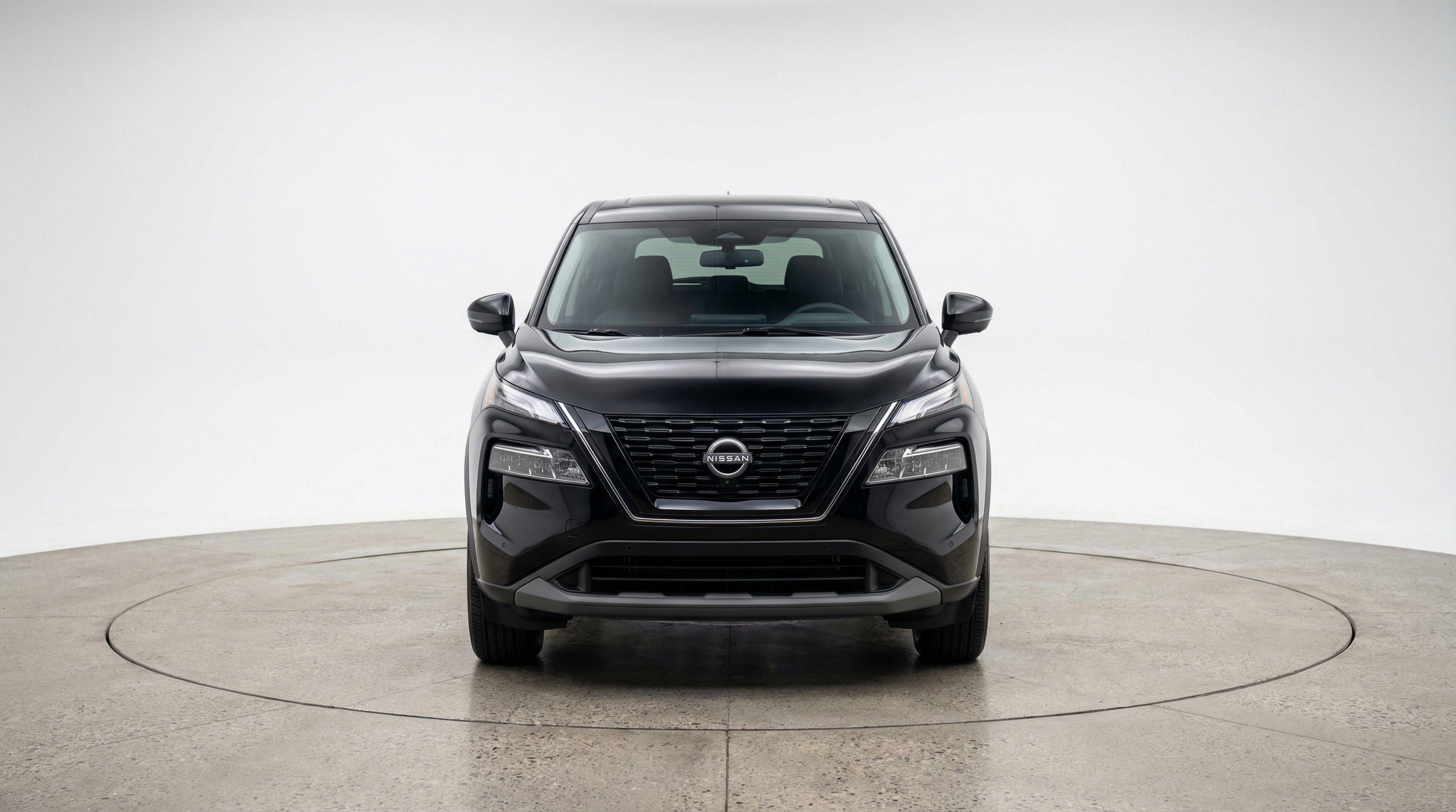 Used 2025 Nissan Rogue SV image 2