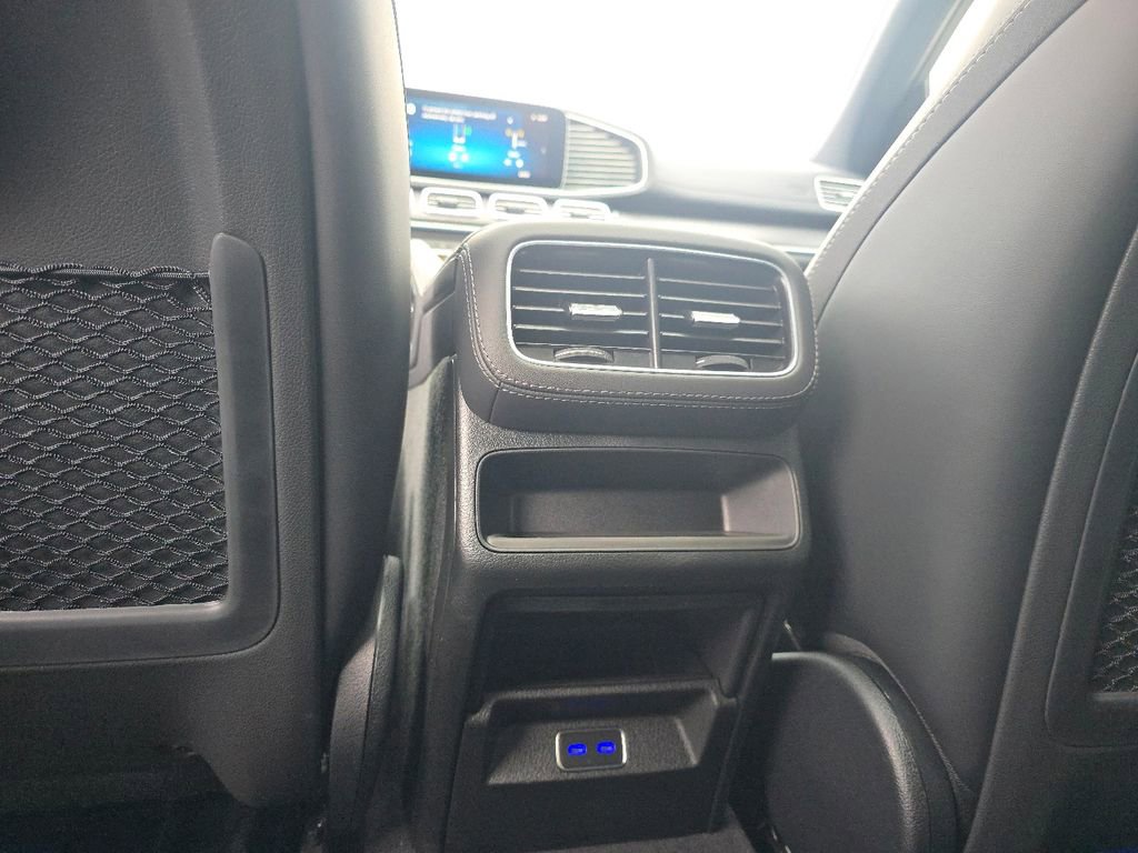 New 2026 Mercedes-Benz GLE 53 AMG 4MATIC Coupe image 19