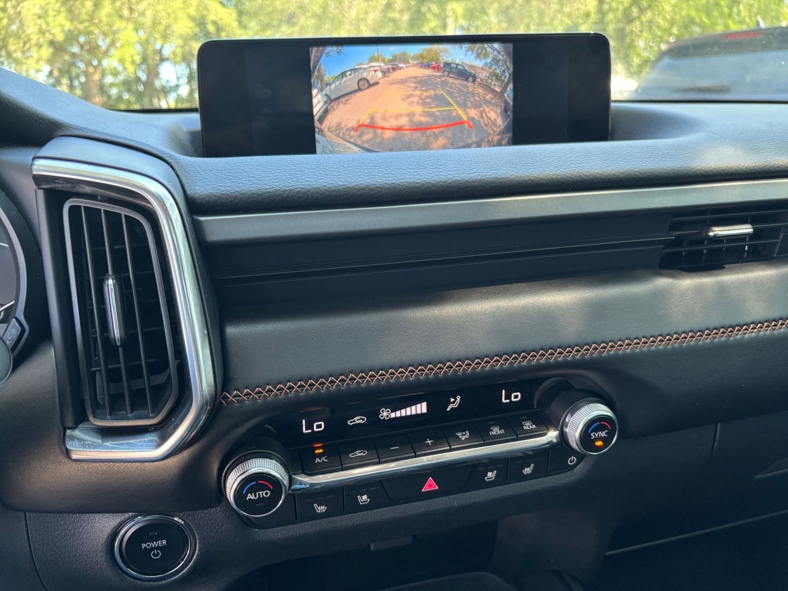 Used 2025 MAZDA CX-50 2.5 Hybrid w/ Premium Plus Pkg image 17