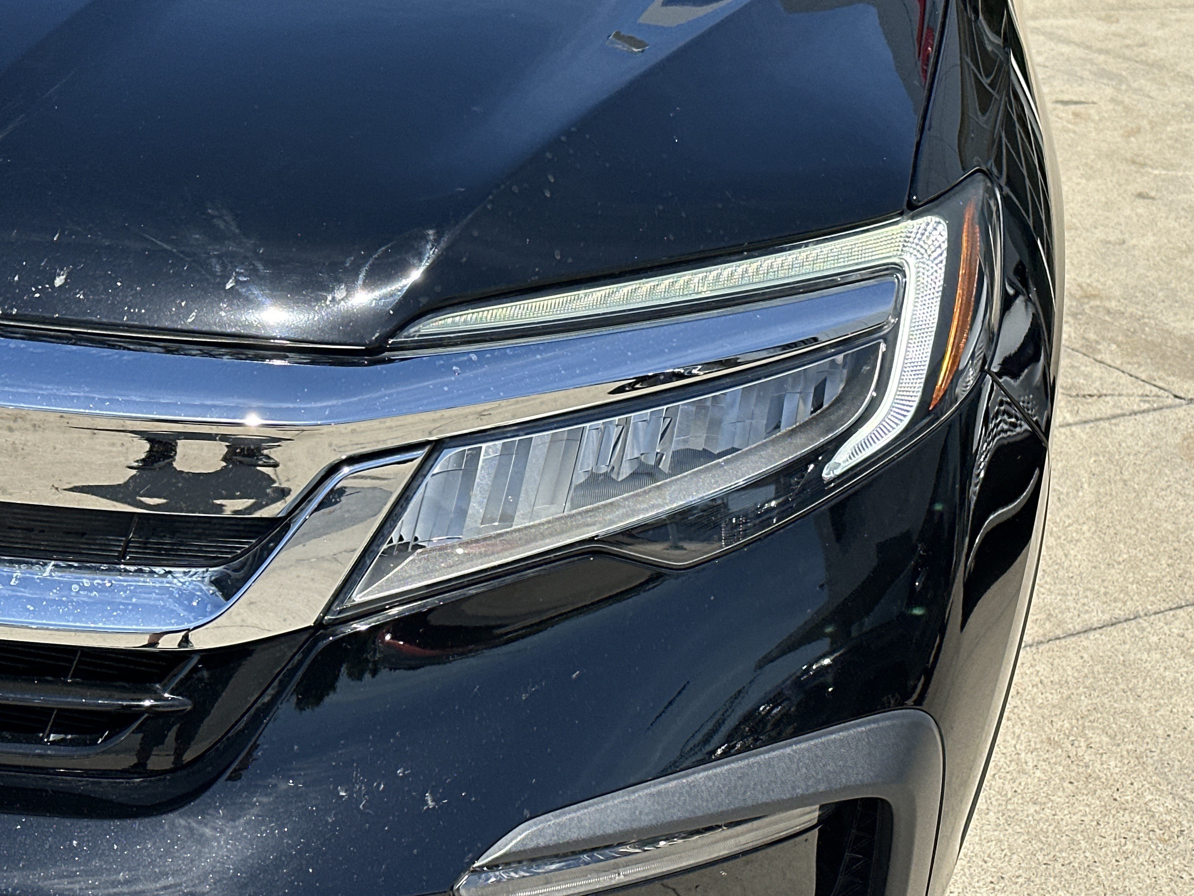 Used 2020 Honda Pilot Elite image 11