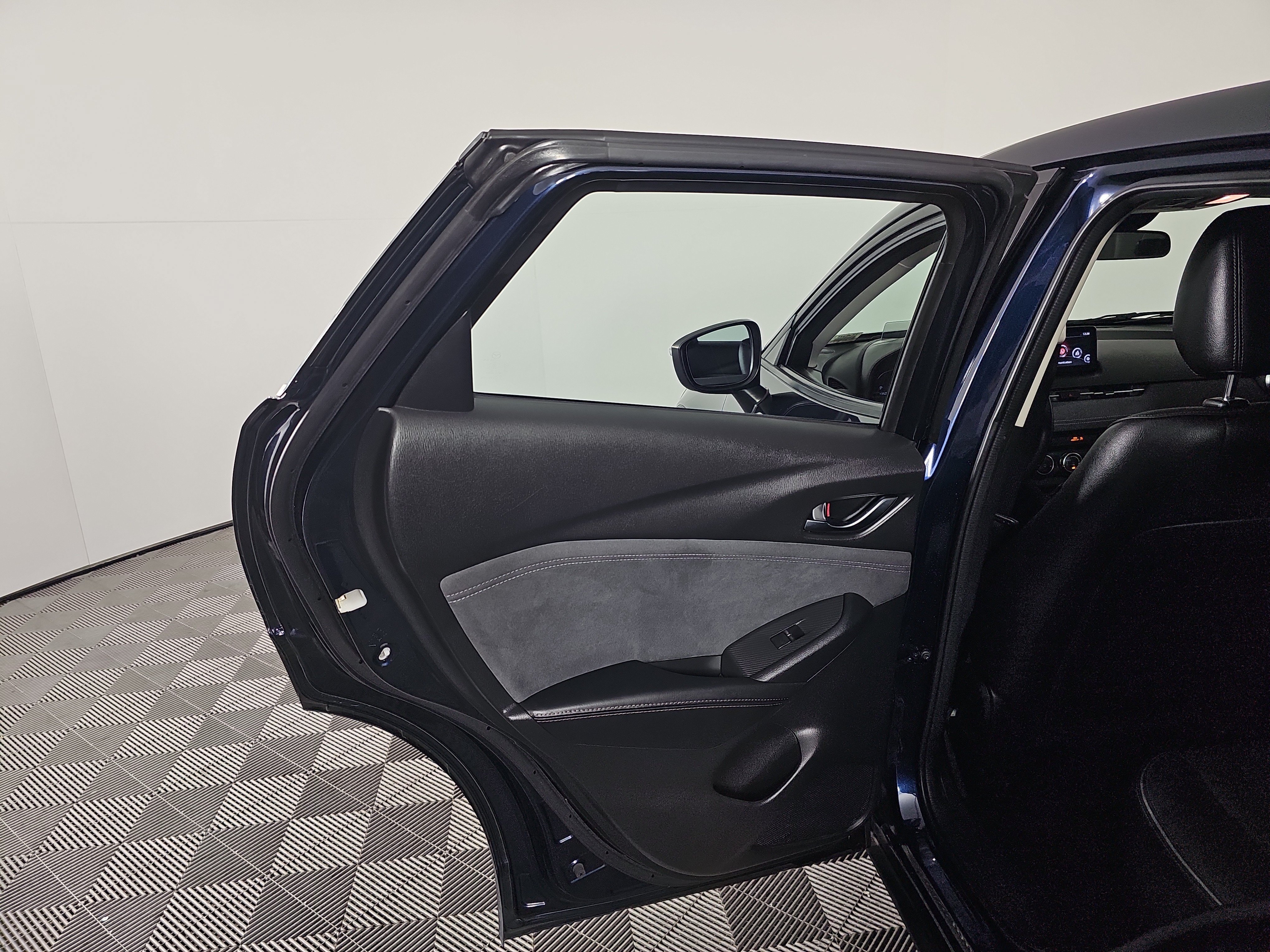 Used 2019 MAZDA CX-3 Grand Touring FWD image 16