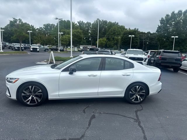 Used 2024 Volvo S60 B5 Core FWD image 2