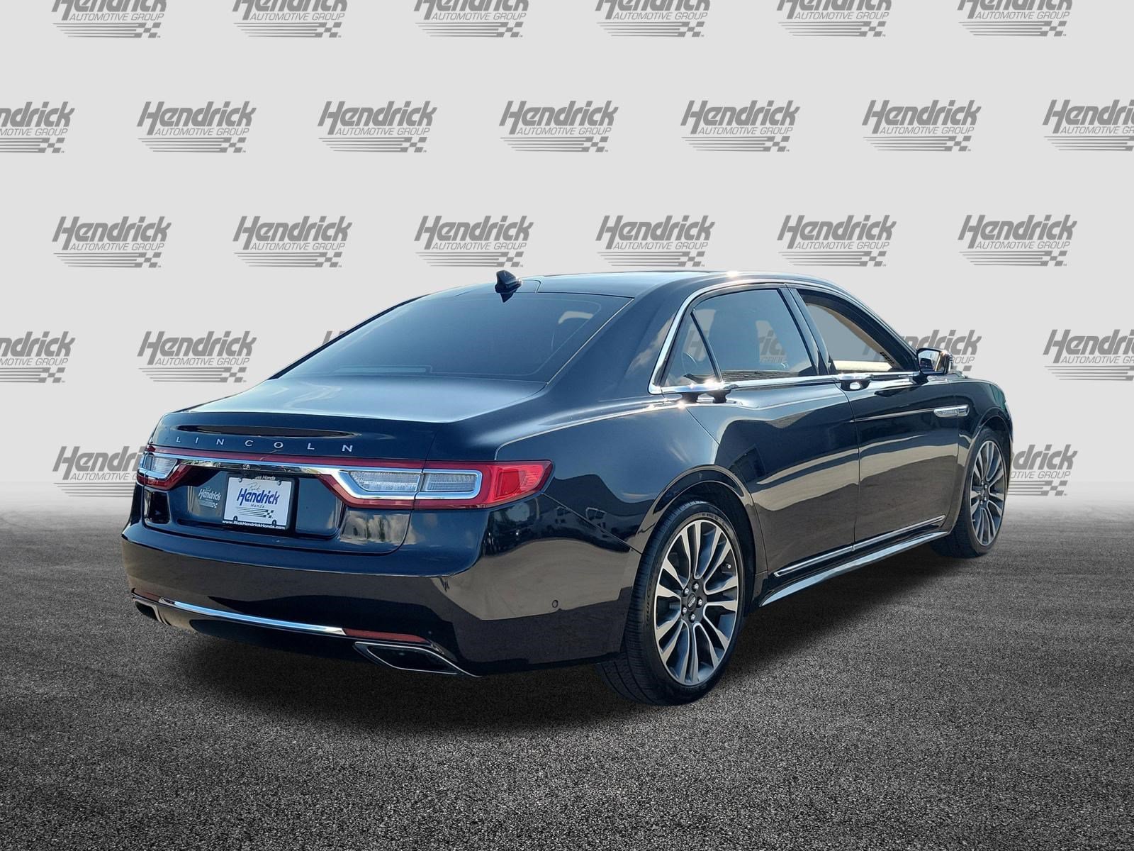 Used 2019 Lincoln Continental Reserve FWD image 7