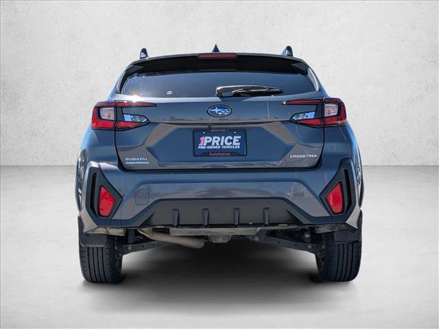 Used 2024 Subaru Crosstrek 2.0i Premium image 4