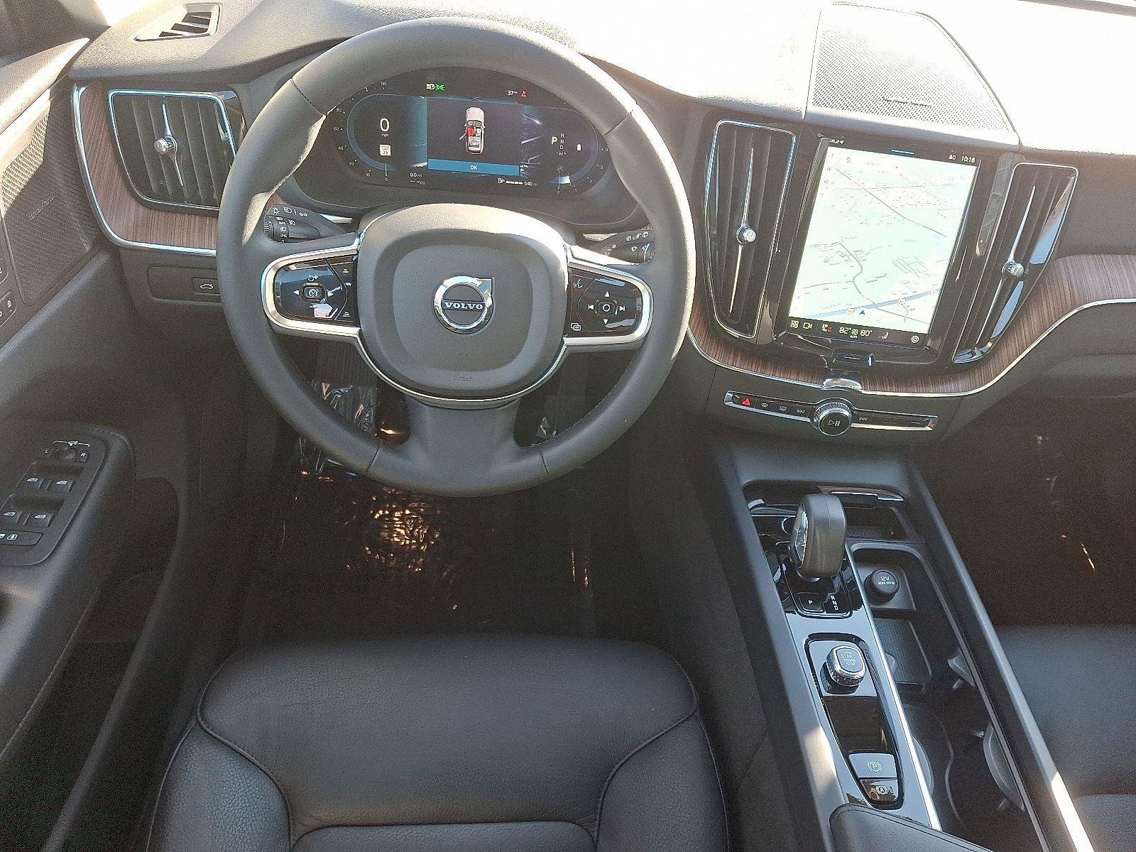 Certified 2024 Volvo XC60 B5 Plus w/ Climate Package AWD/4WD image 12