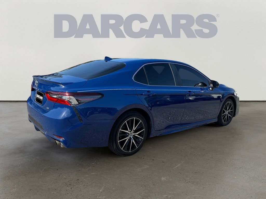 Used 2023 Toyota Camry SE FWD image 7