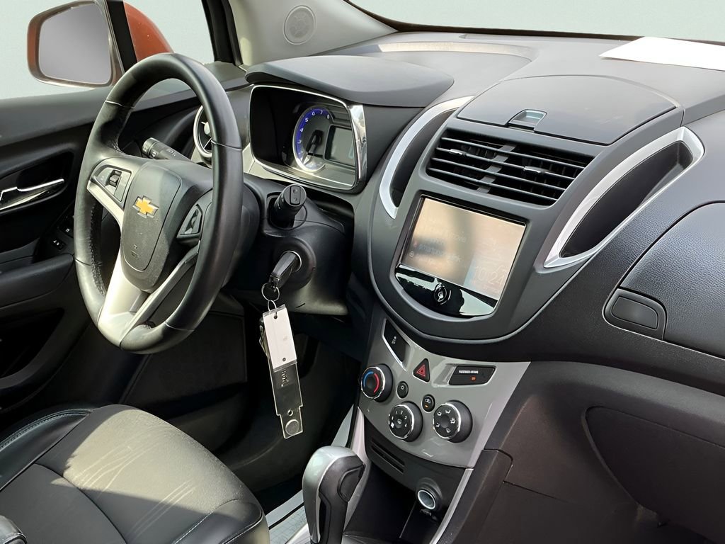 Used 2015 Chevrolet Trax LT w/ LT Plus Package image 13