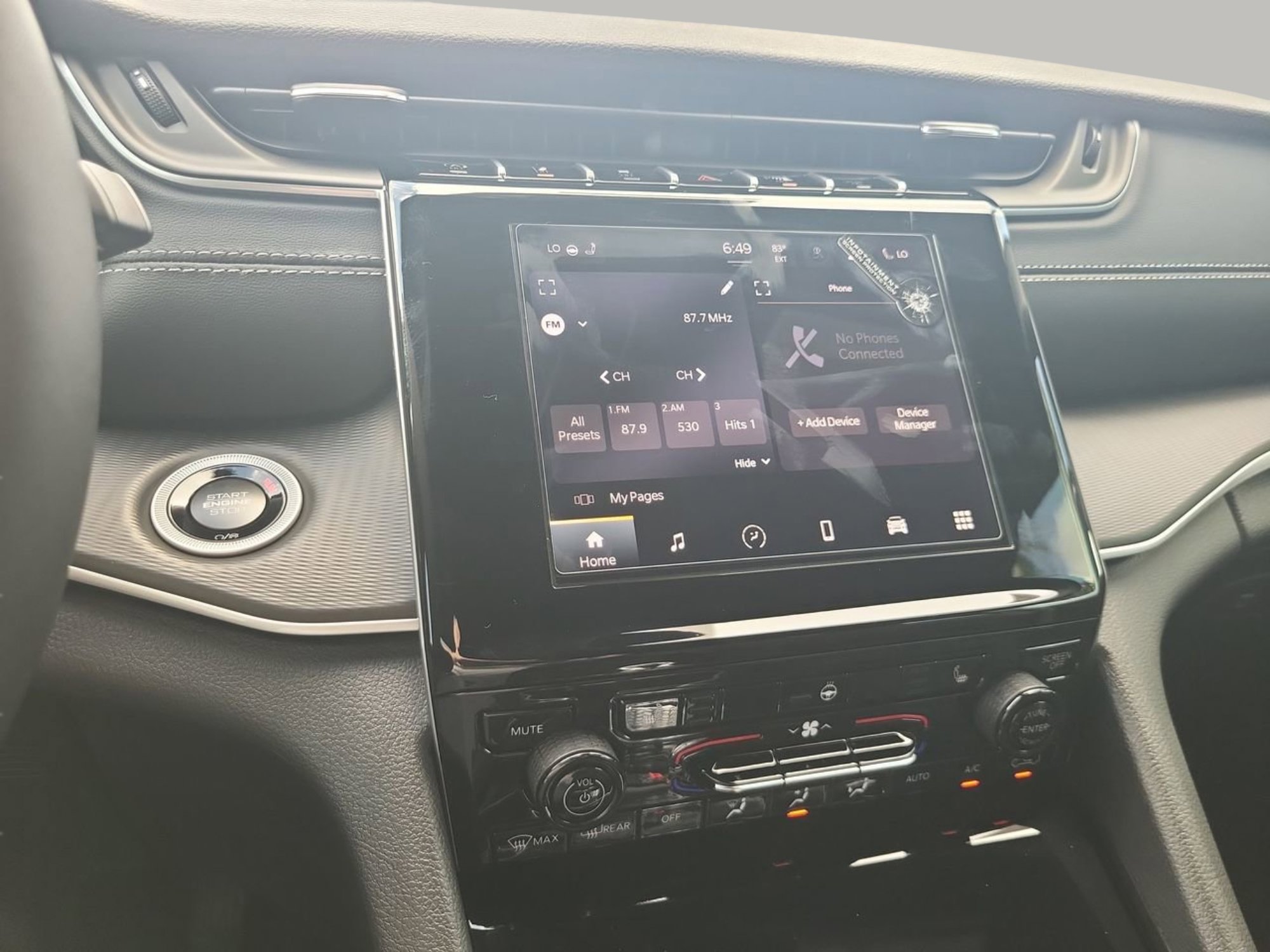 New 2025 Jeep Grand Cherokee L Altitude image 21