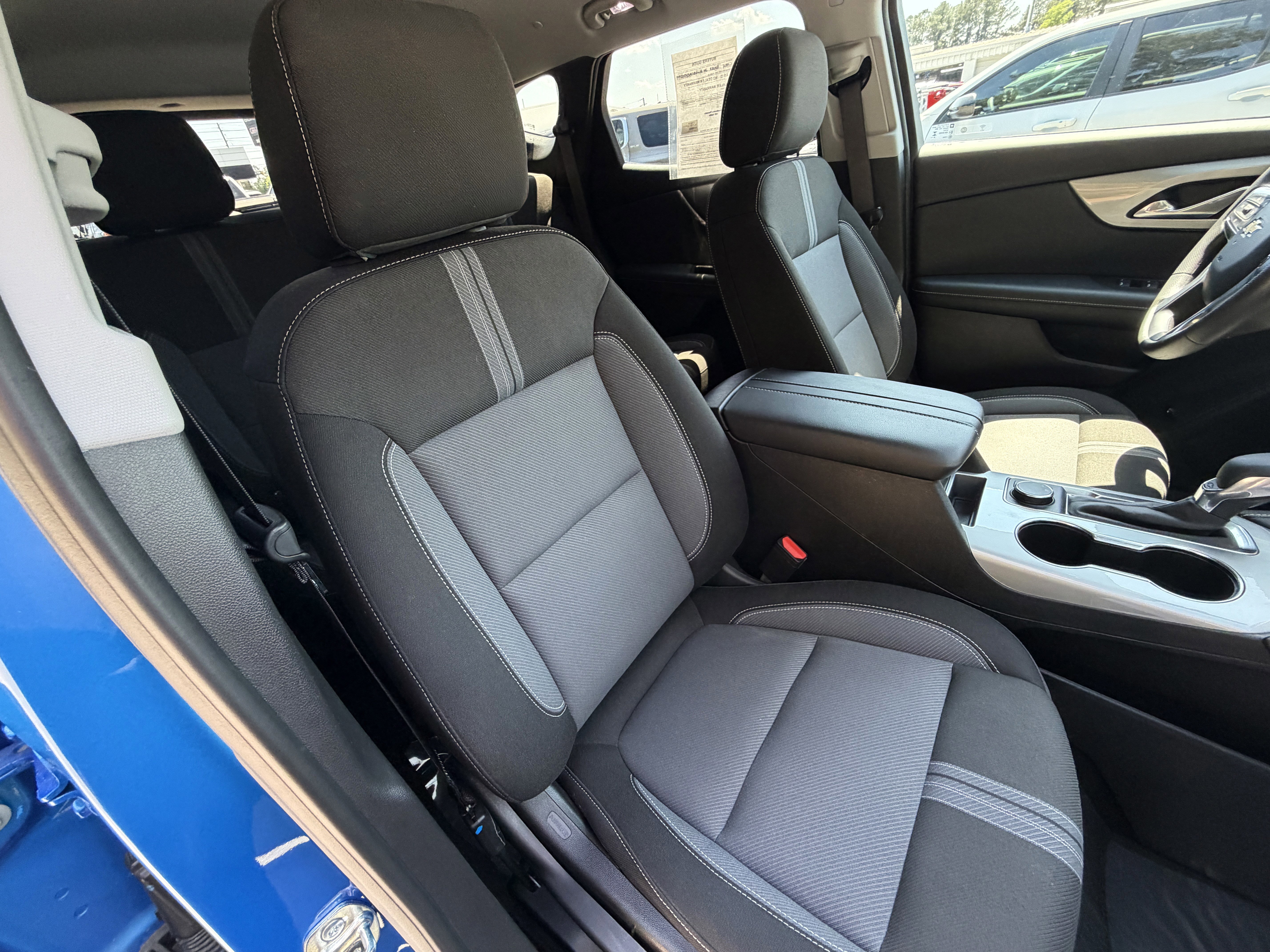 Used 2024 Chevrolet Blazer LT w/ Convenience Package FWD image 19
