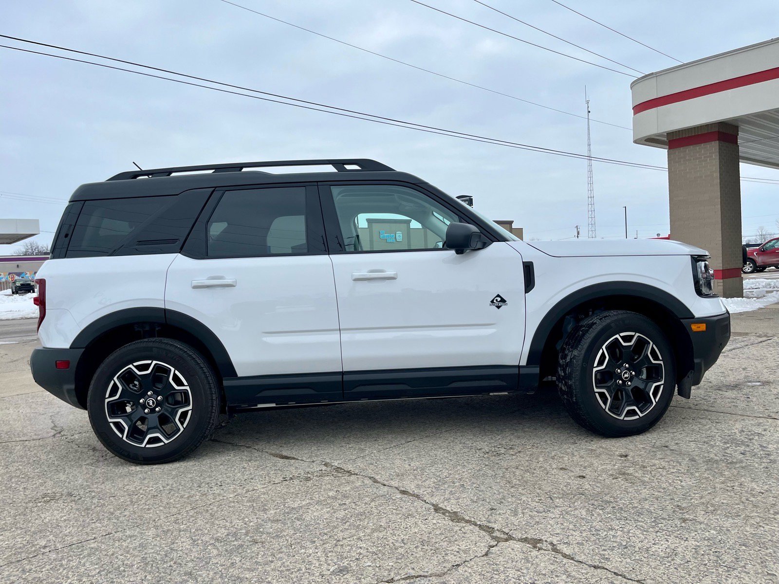 Used 2025 Ford Bronco Sport Outer Banks w/ Outer Banks Tech Package+ image 6