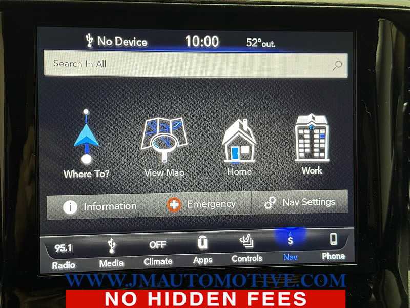 Used 2019 RAM 1500 Laramie w/ Bed Utility Group image 28