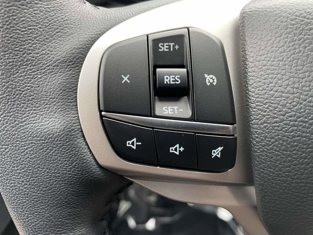 Used 2023 Ford Explorer XLT w/ Equipment Group 202A image 16