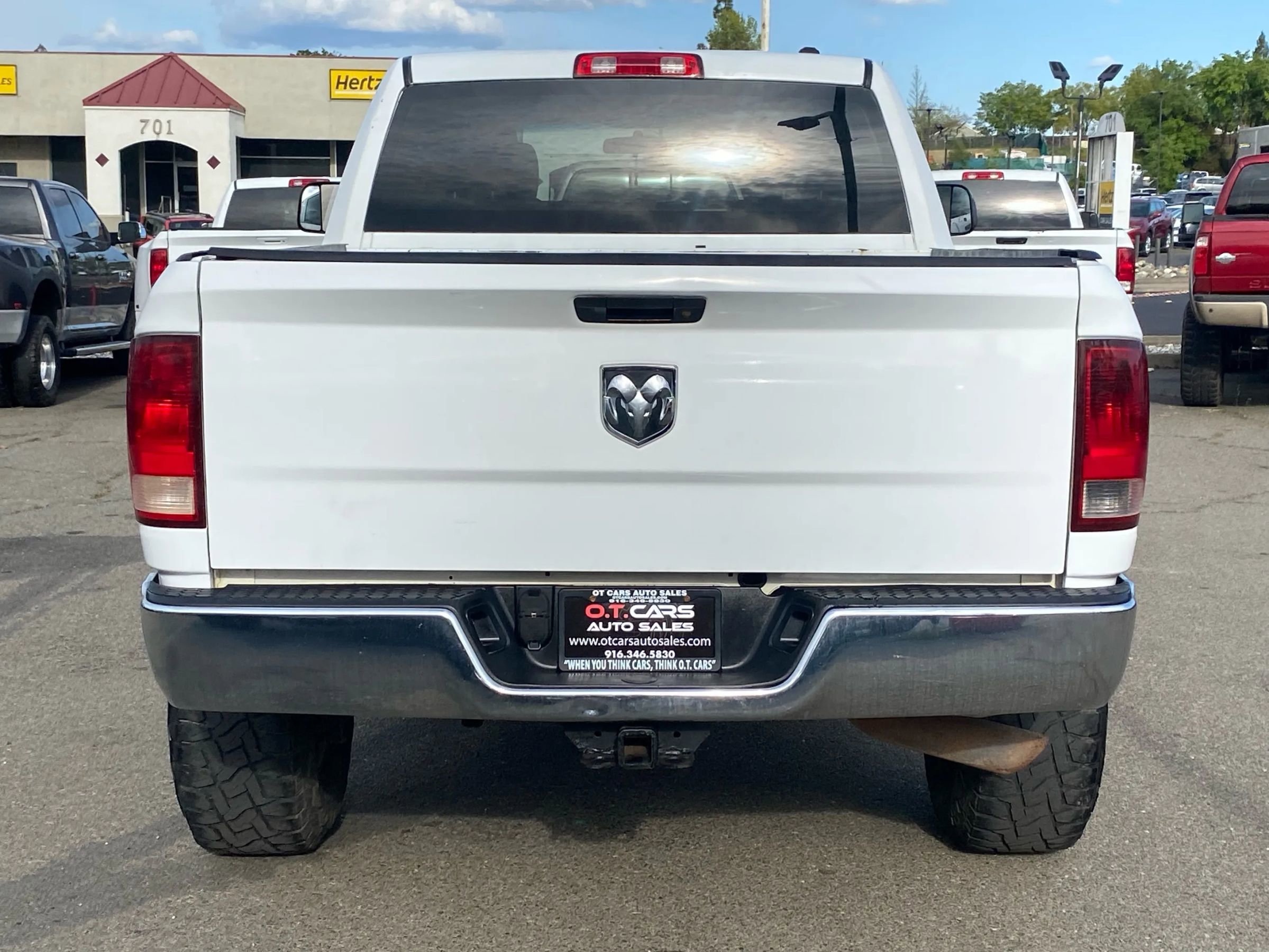 Used 2012 RAM 2500 ST w/ Chrome Appearance Group image 4