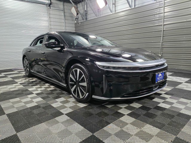 Used 2023 Lucid Air Pure image 4