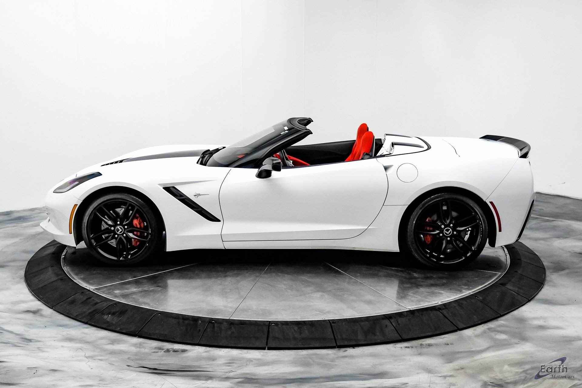 Used 2014 Chevrolet Corvette Stingray Convertible w/ 3LT Preferred Equipment Group image 7