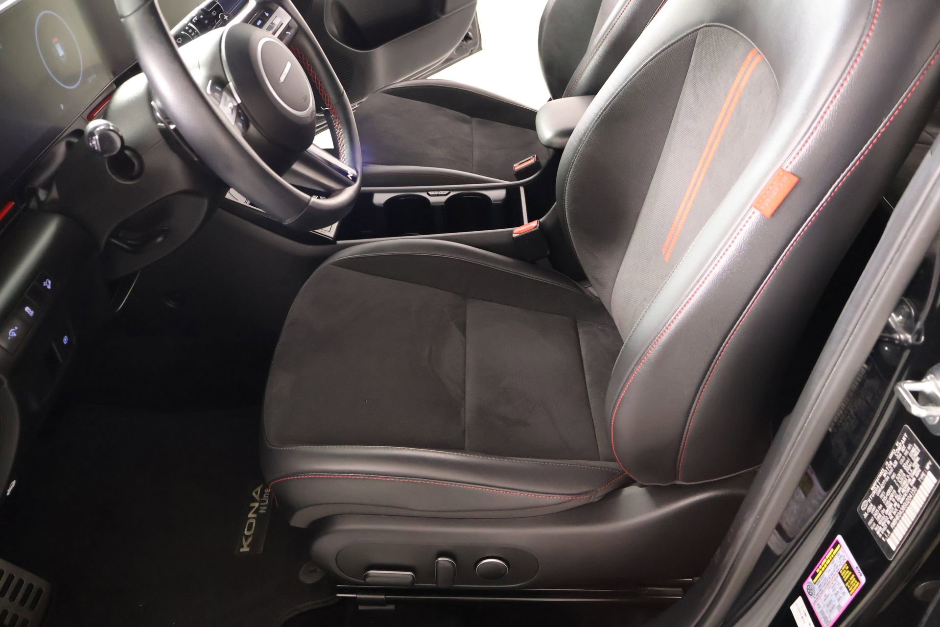 Used 2025 Hyundai Kona N Line S FWD image 11