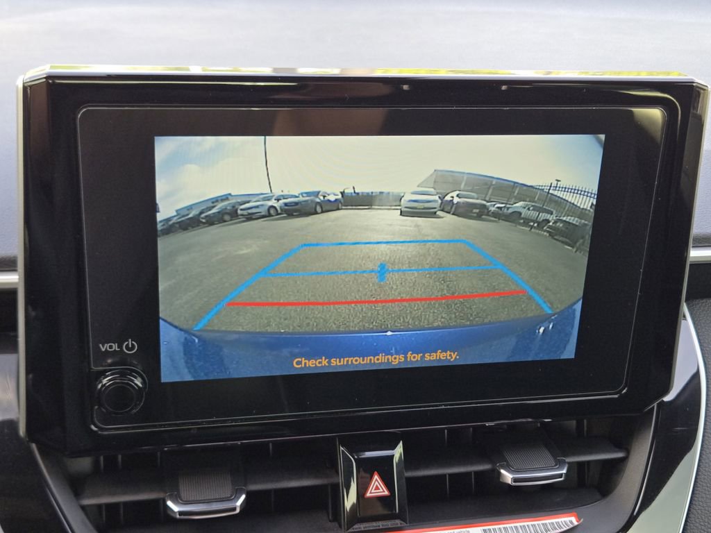 Used 2025 Toyota Corolla SE w/ SE Package image 25