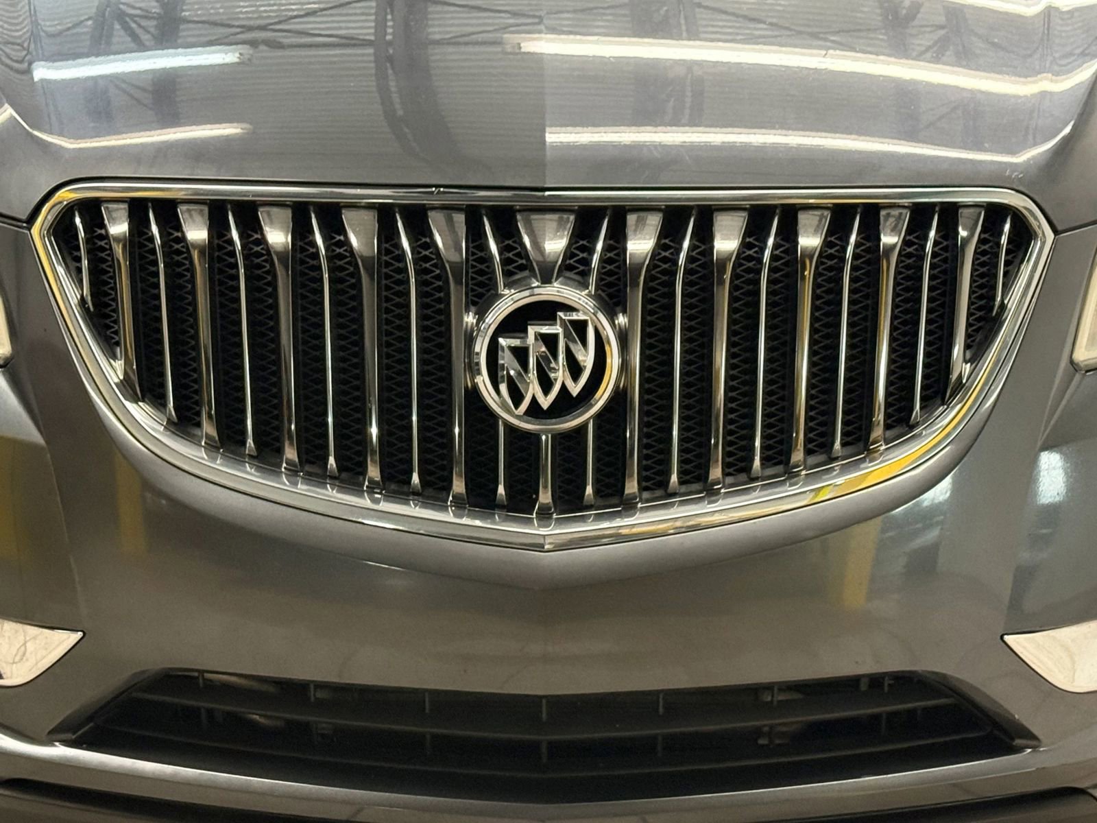 Used 2013 Buick Enclave Leather w/ LPO, Cargo Convenience Pkg image 5