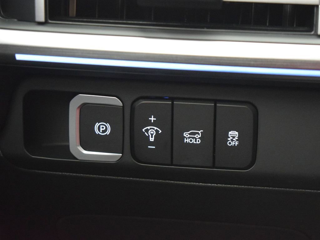 Used 2025 Hyundai Santa Fe Limited image 19