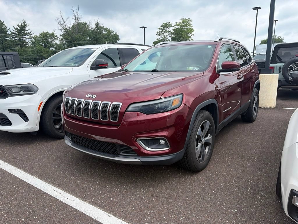 Used 2019 Jeep Cherokee Limited AWD/4WD image 2