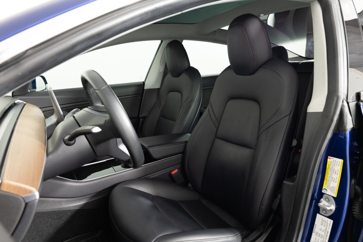 Used 2019 Tesla Model 3 Long Range image 15