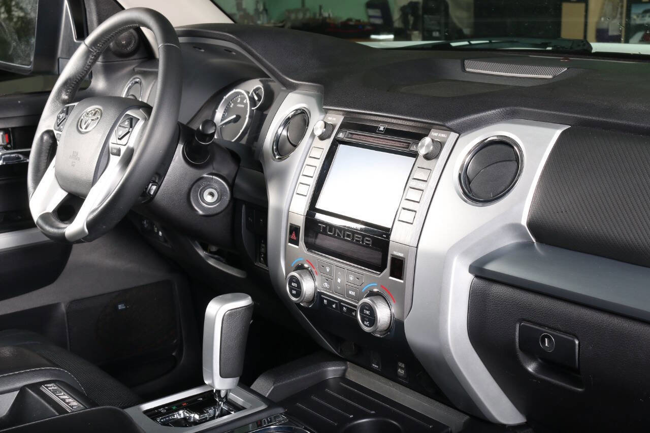 Used 2016 Toyota Tundra Platinum RWD image 38