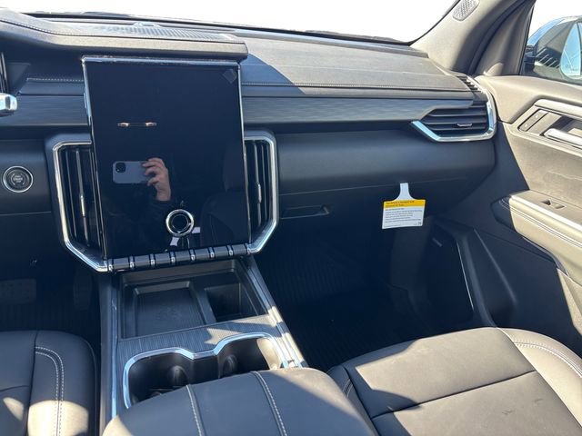 New 2026 GMC Acadia Elevation w/ Elevation Premium Package image 11