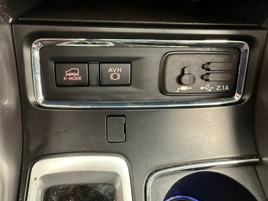 Used 2022 Subaru Ascent Limited w/ Technology Package image 33