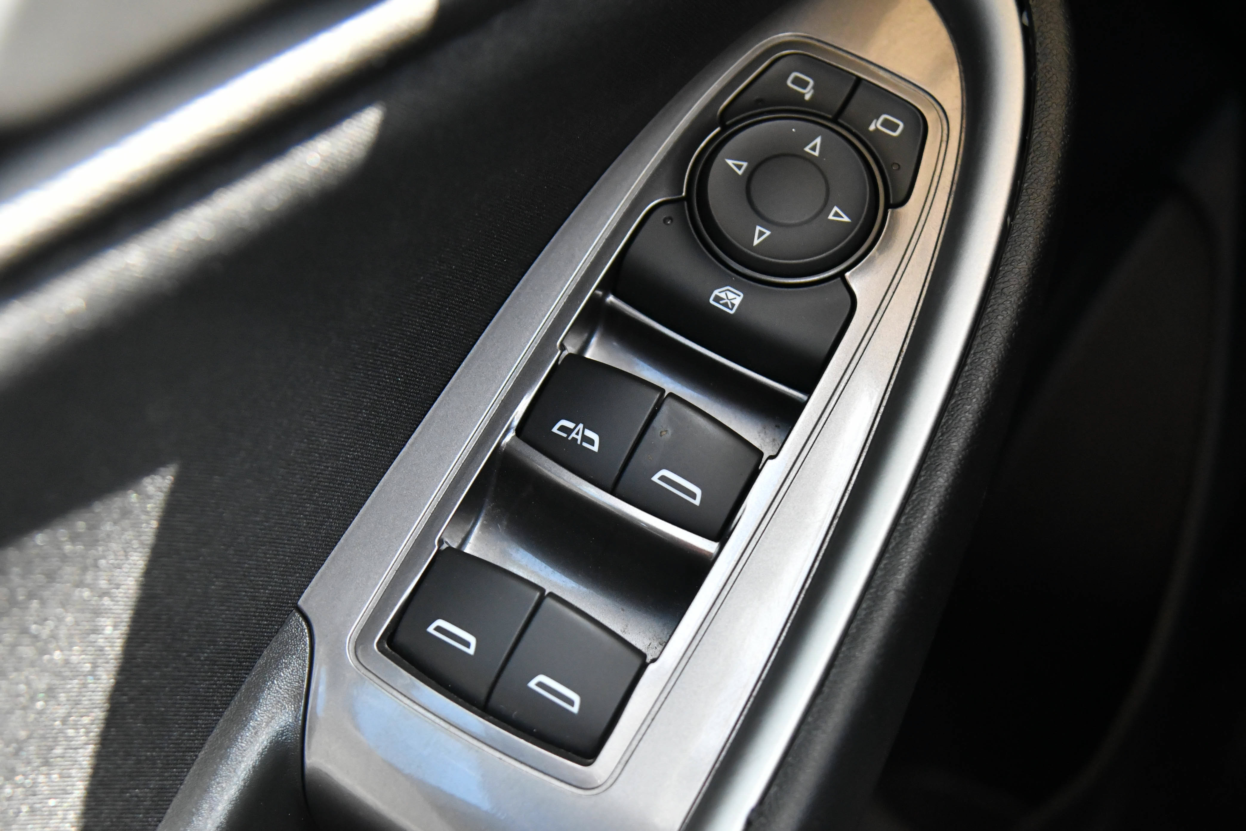 Used 2024 Chevrolet Malibu LT FWD image 31