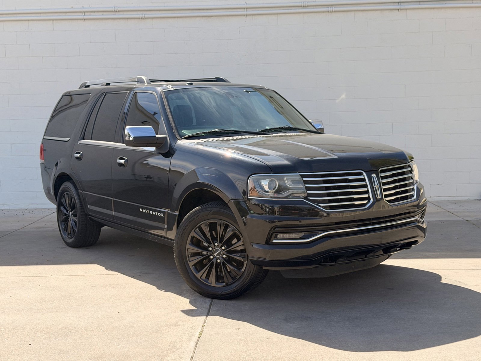 Used 2015 Lincoln Navigator 4WD