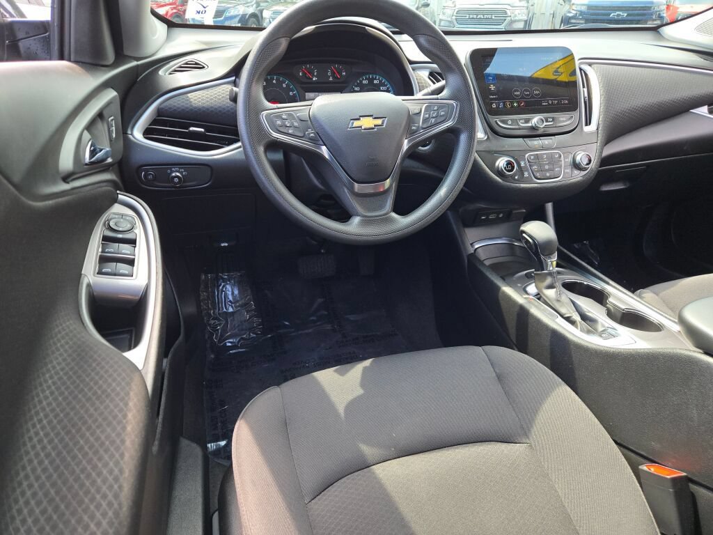 Certified 2025 Chevrolet Malibu LT FWD image 20