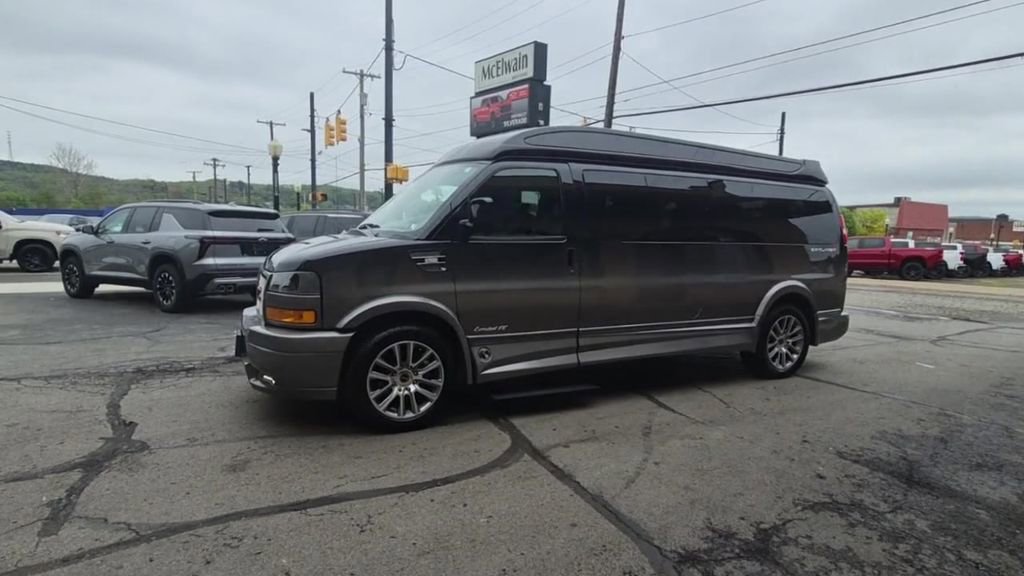 Used 2025 GMC Savana 2500 Extended w/ Driver Convenience Package RWD image 6