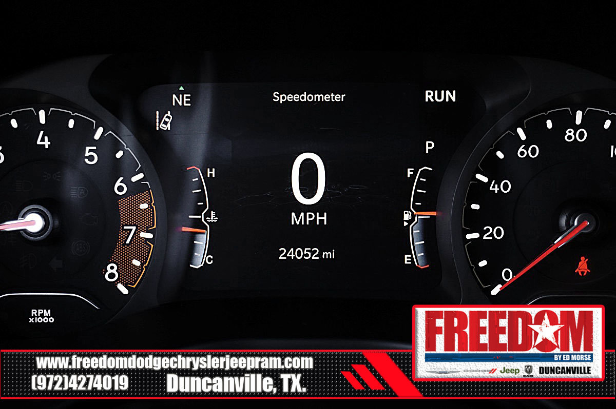 Used 2023 Jeep Compass Latitude w/ Convenience Group image 30