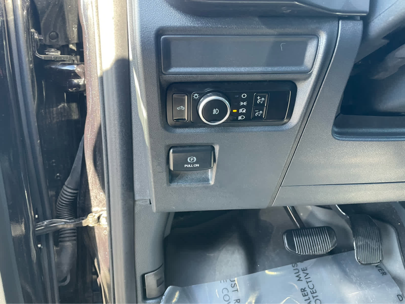 Used 2024 Ford F150 STX image 14