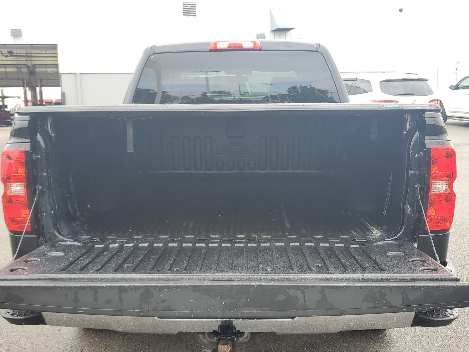 Used 2018 Chevrolet Silverado 1500 LT w/ All Star Edition AWD/4WD image 10