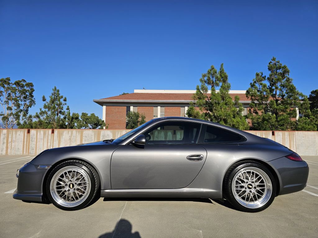 Used 2010 Porsche 911 Carrera image 6