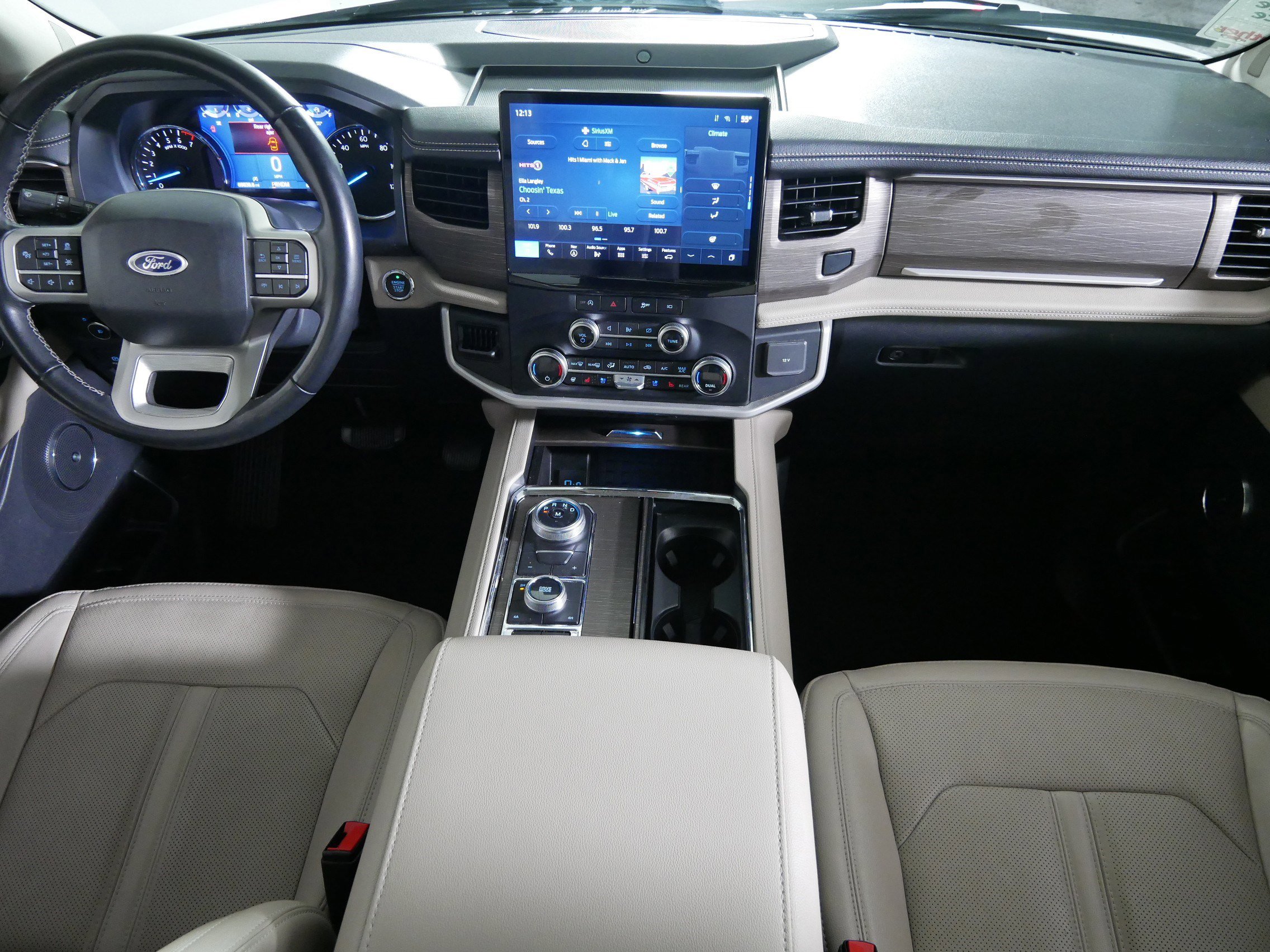 Used 2024 Ford Expedition Max Limited image 10