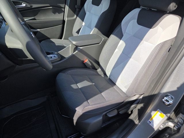 New 2026 Chevrolet Trax LS w/ LS Convenience Package image 22