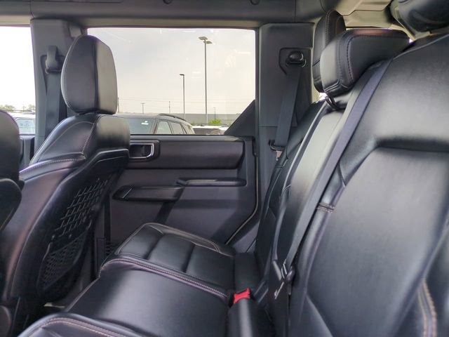 Used 2025 Ford Bronco Badlands AWD/4WD image 14