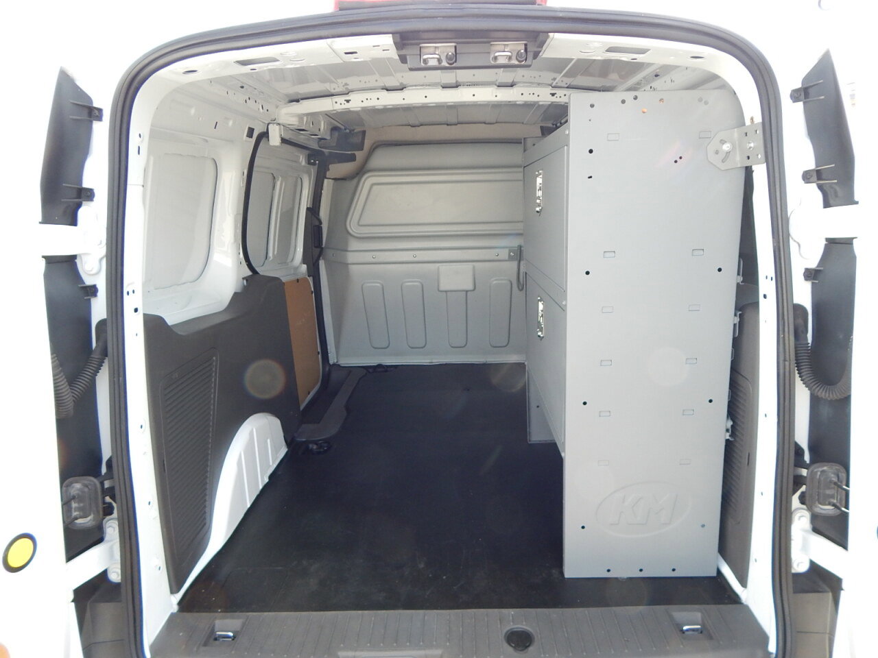 Used 2021 Ford Transit Connect XL image 13