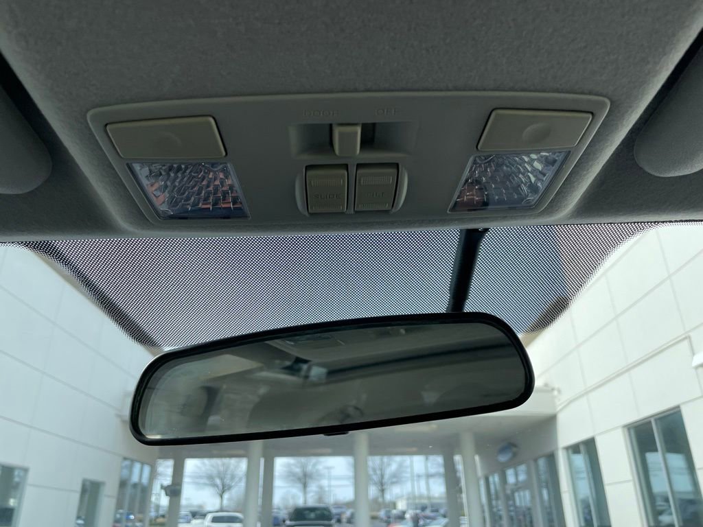 Used 2012 MAZDA MAZDA5 Grand Touring image 16