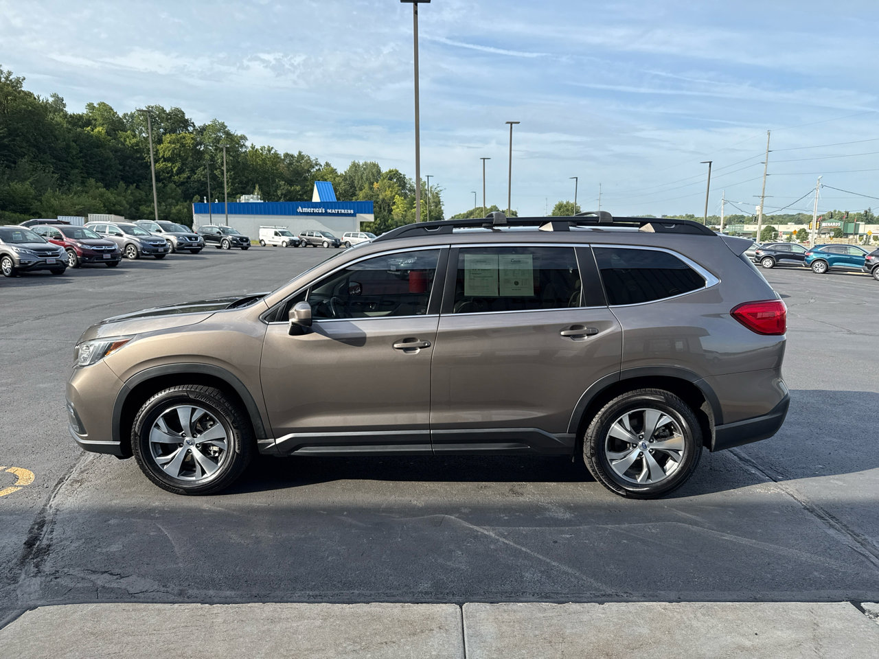 Used 2022 Subaru Ascent Premium w/ Convenience Package image 5